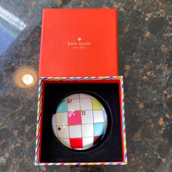 Kate Spade ♠️ Say the word paperweight